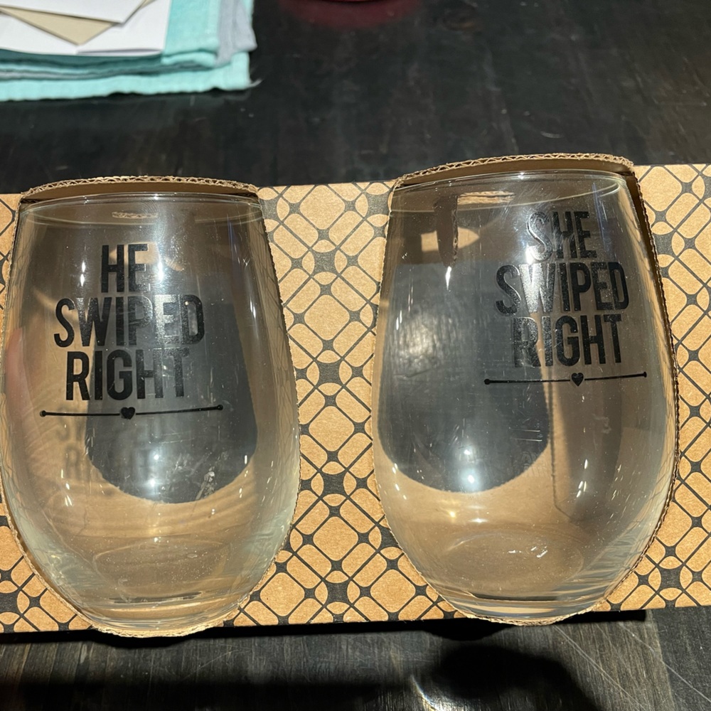 Stemless wine glass